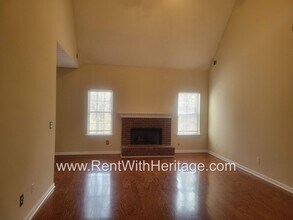 1763 Silver Way in Lithia Springs, GA - Building Photo - Building Photo