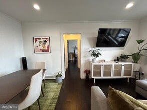 939 Longfellow St NW in Washington, DC - Building Photo - Building Photo