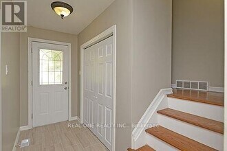 3486 Rexway Dr in Burlington, ON - Building Photo - Building Photo