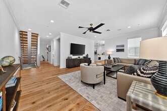 121 Lily Ln in Delray Beach, FL - Building Photo - Building Photo