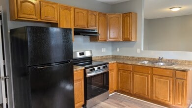 99 Gold St in New Britain, CT - Building Photo - Building Photo