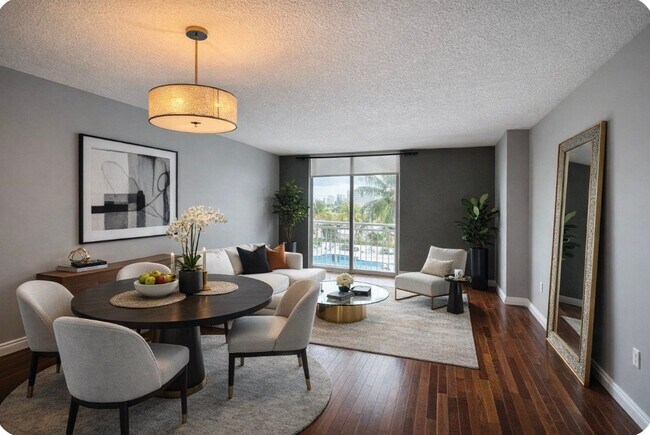 3000 Coral Wy, Unit 608 in Coral Gables, FL - Building Photo - Building Photo