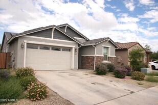 9408 W Atlantis Wy in Tolleson, AZ - Building Photo