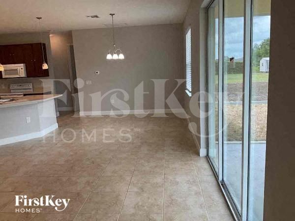3420 33rd St SW in Lehigh Acres, FL - Building Photo - Building Photo
