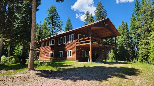 301 Sias Spur in Condon, MT - Building Photo - Building Photo