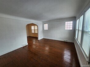 16723 Asbury Park in Detroit, MI - Building Photo - Building Photo