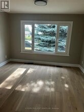 30 Swanhurst Blvd in Mississauga, ON - Building Photo - Building Photo