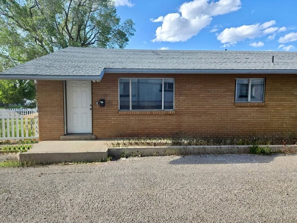 463 S 225 W in Cedar City, UT - Building Photo