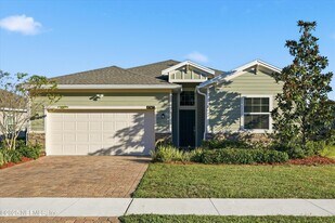 1762 Amberly Dr in Middleburg, FL - Building Photo