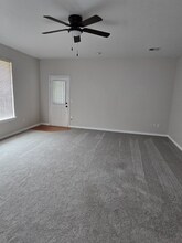12007 Ashford Dr in Yukon, OK - Building Photo - Building Photo