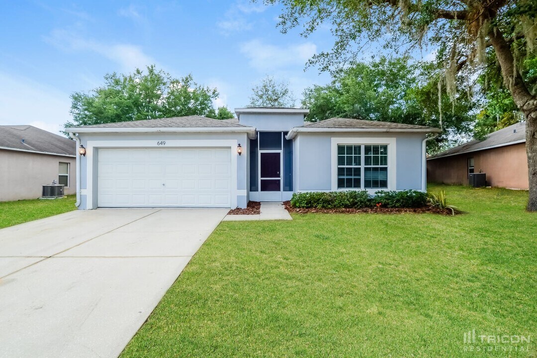 649 Doe Cove Pl in Apopka, FL - Building Photo