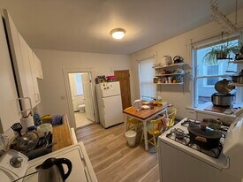 19 Portsmouth St, Unit 1T in Cambridge, MA - Building Photo