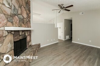 9224 Raven Dr in Jonesboro, GA - Building Photo - Building Photo