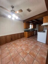 411 Idlewilde Dr in Midland, TX - Foto de edificio - Building Photo