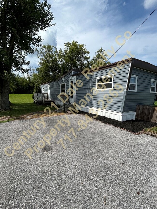 property at 1854 Walnut Ave