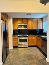 75325 Pino Dr in Palm Desert, CA - Building Photo - Building Photo