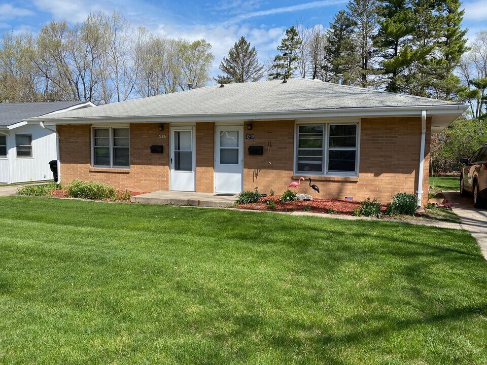 4215 Toronto St in Ames, IA - Building Photo