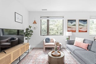 5858 N College Ave in Indianapolis, IN - Building Photo