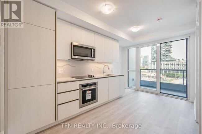 15 Richardson St in Toronto, ON - Building Photo - Building Photo