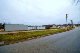 1995 Highway 63 in Westphalia, MO - Building Photo - Building Photo