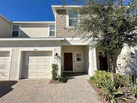 2946 Canary Ave in Davenport, FL - Building Photo