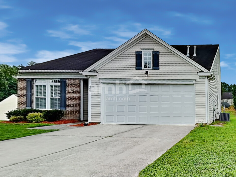 480 Tortoise Ln in Winston-Salem, NC - Building Photo