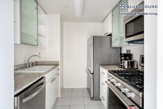 180 W 20th St in New York, NY - Building Photo - Building Photo