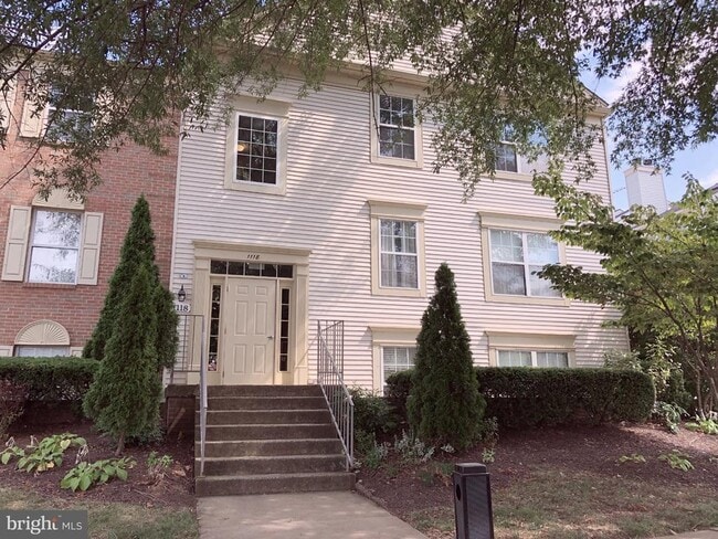 property at 1118 Huntmaster Terrace NE