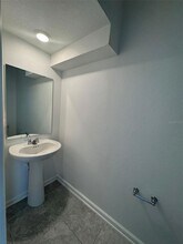 2695 Skyline Lp, Unit Unit 3 in Kissimmee, FL - Building Photo - Building Photo