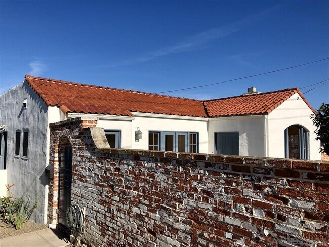 1888 Viking Way in San Diego, CA - Building Photo - Building Photo