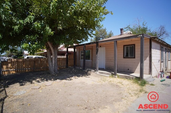 property at 214 E Belle Ave