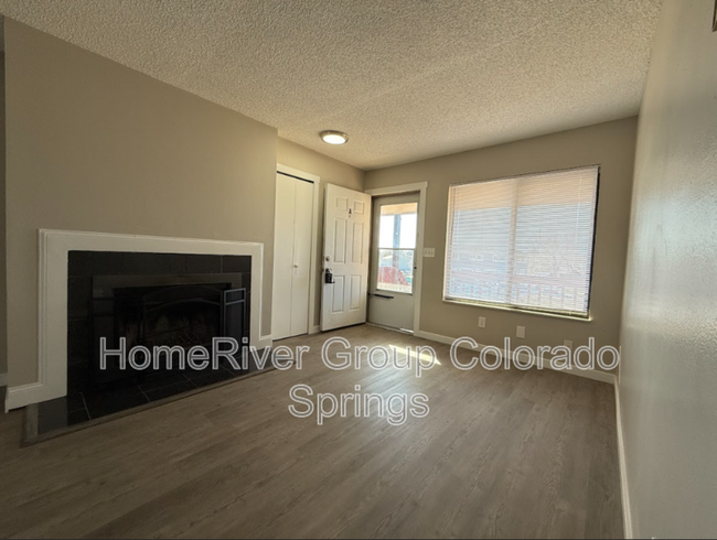 1110 Chiricahua Loop in Colorado Springs, CO - Building Photo - Building Photo