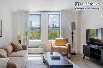 45 W 81st St in New York, NY - Building Photo - Building Photo