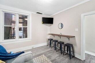 207 Oriental Ave in Atlantic City, NJ - Building Photo - Building Photo