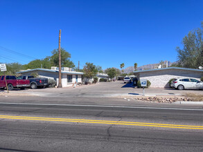 3441-3459 E Glenn St in Tucson, AZ - Foto de edificio - Building Photo