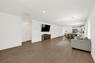 13765 Kit Run in Splendora, TX - Building Photo - Building Photo