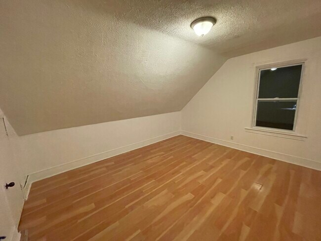106 Carpenter St in Pawtucket, RI - Building Photo - Building Photo