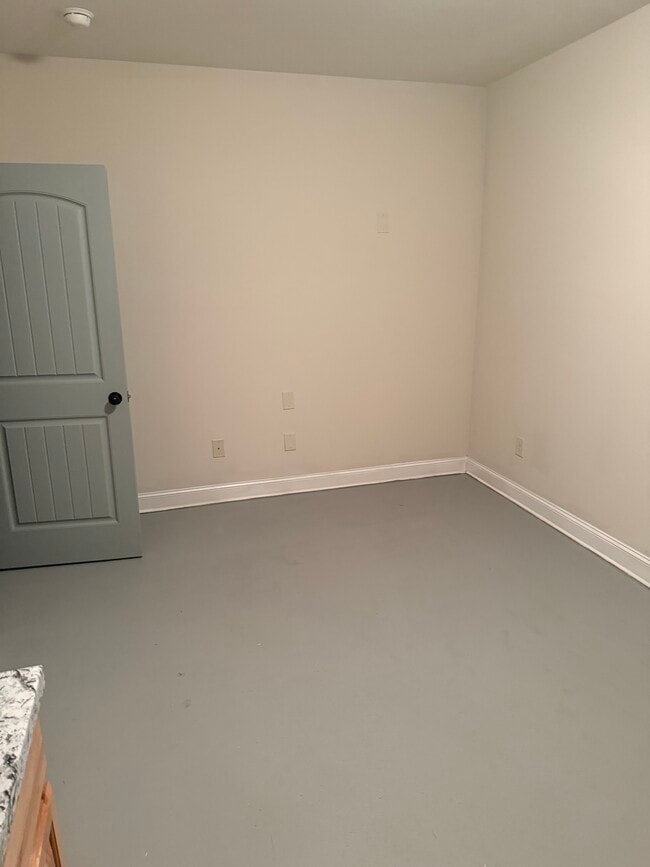 147 Tara Blvd in Loganville, GA - Building Photo - Building Photo