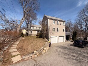 532 East St, Unit 3 in Weymouth, MA - Building Photo - Building Photo