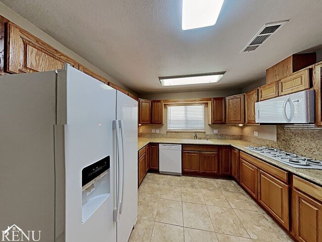 4162 Oxnard Cir in Las Vegas, NV - Building Photo - Building Photo