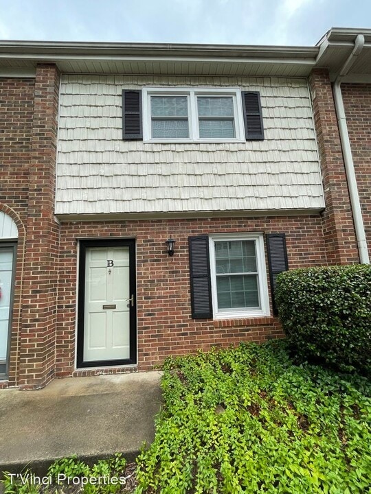 205 Northpoint Ave Photo