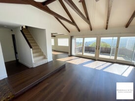 1211 Waterview Dr in Mill Valley, CA - Building Photo