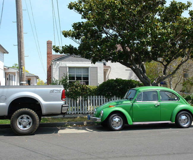 931 S Humboldt St in San Mateo, CA - Building Photo - Building Photo