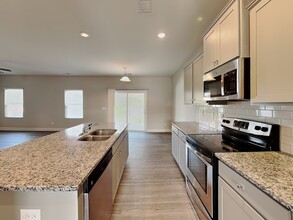 3201 Emerald Ridge Ct in Raleigh, NC - Building Photo - Building Photo