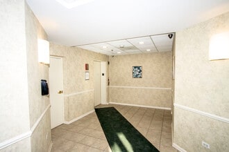 6430 W Berteau Ave in Chicago, IL - Building Photo - Building Photo