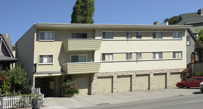 2137 Park Blvd in Oakland, CA - Building Photo - Building Photo