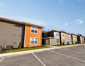 The Grove at Perry in Perry, FL - Foto de edificio - Building Photo
