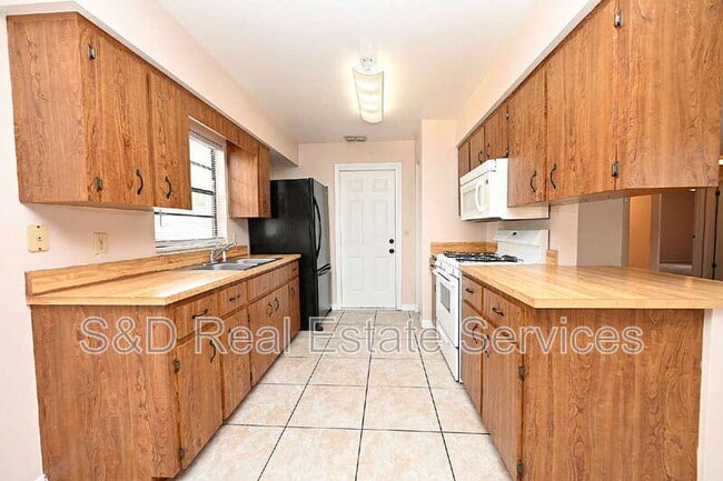 1018 Sunshine Way SW in Winter Haven, FL - Building Photo - Building Photo