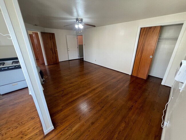 1320 Postoffice St in Galveston, TX - Building Photo - Building Photo