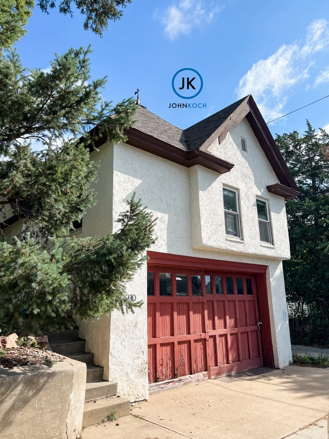 property at 210 E 15th St